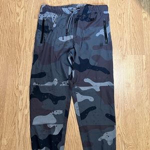 Flag nor fail joggers